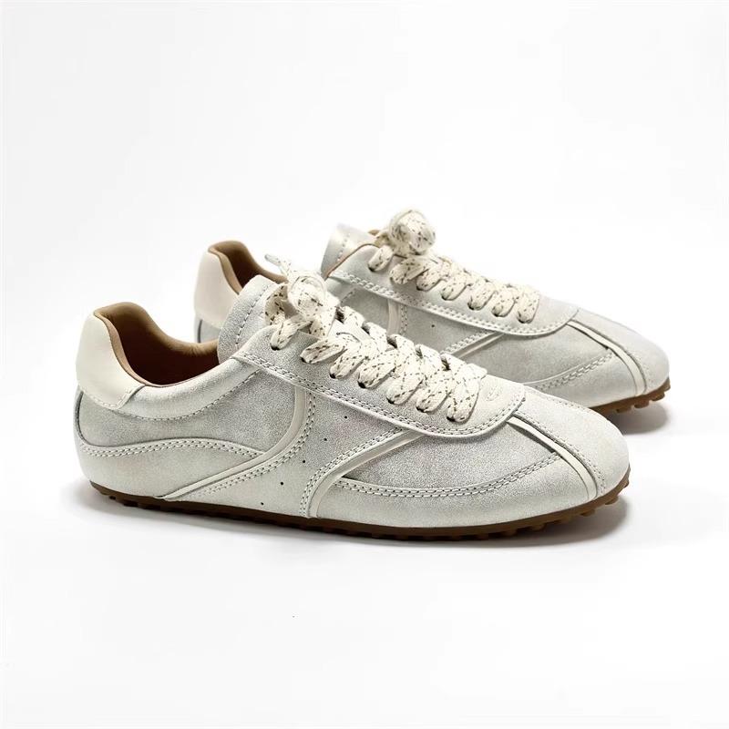 Hong Kong style soft leather retro Forrest Gump shoes women's spring soft sole light non-slip casual sports running shoes show feet small German tr