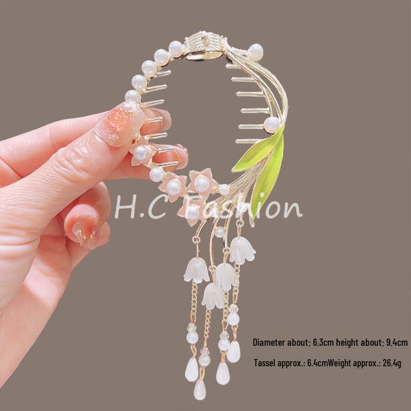 Elegant Lily of the Valley Tassel Hairpin: Timeless Updo Clip for a Refined Look