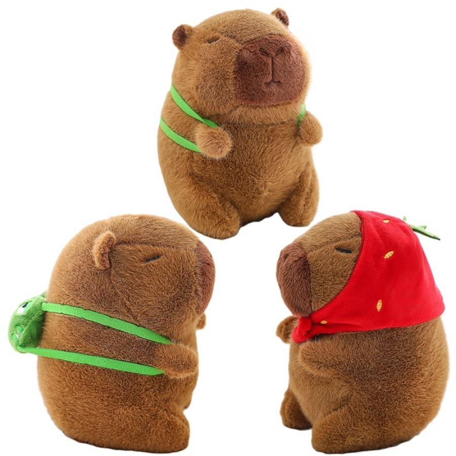 Peluche Capibara da 20 cm Peluche Animali Ripieni Capibara con Cappello alla Fragola Zaino Tartaruga Bambola Morbida Kapibala Regalo di Natale