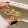 Goldfarbene Funkelnde Strass Elefant Brosche Perlen Tier Emaille Metall Abzeichen Schmuck Zubehör Geschenk