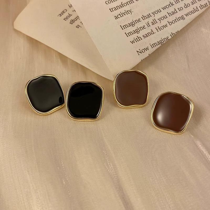 S925 Silver Needle French Retro Square Oil Dripping Earrings New Earrings Women's Niche Design Earrings