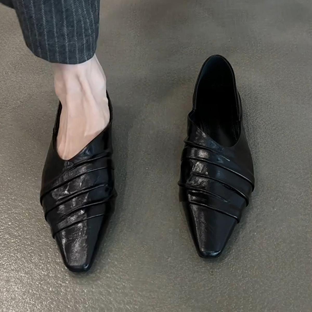 

Версия из овчины~ Новая модель, туфли-лодочки с маленьким квадратным носком из мятой кожи, для ношения на работу, на плоской подошве, маленькие кожаные туфли 40