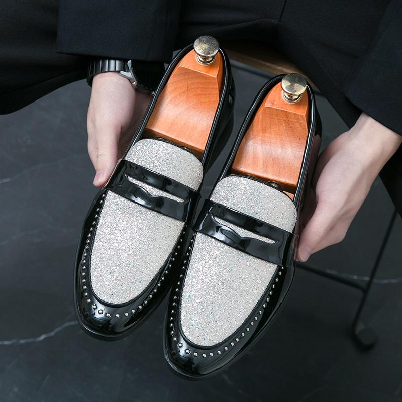 Fashion Men's Pointed Dazzling Colorful Rivet Loafter Leather Casual Shoes Male Formal Wedding Dress Homecoming Zapatos Hombre