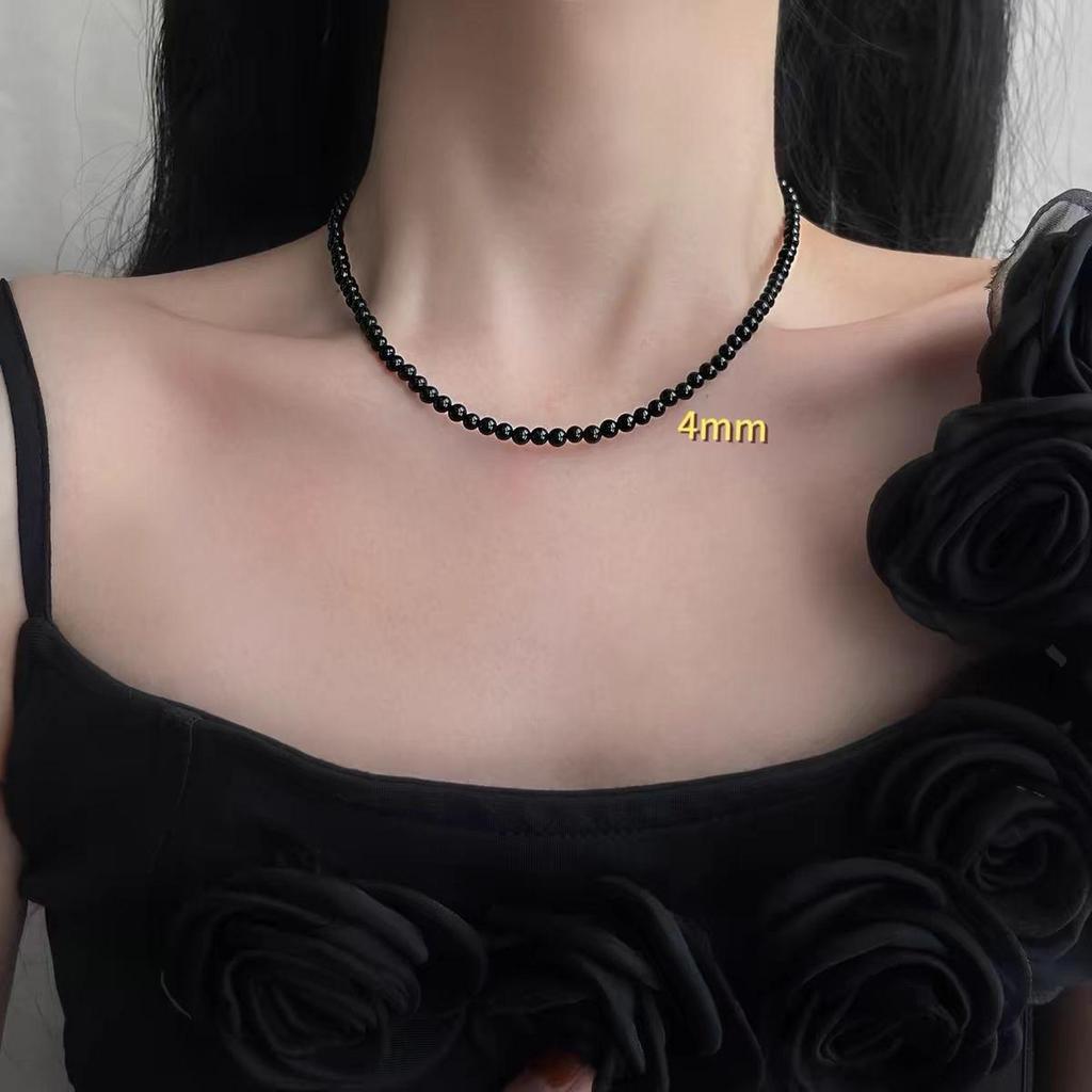 Black Pearl Magnetic Clasp Necklace: Elegant, Trendy, and Luxurious