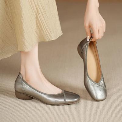 New Comfortable Soft-soled Single Shoes, Thick-heeled Low-heeled Soft Leather Doudou Shoes In Autumn