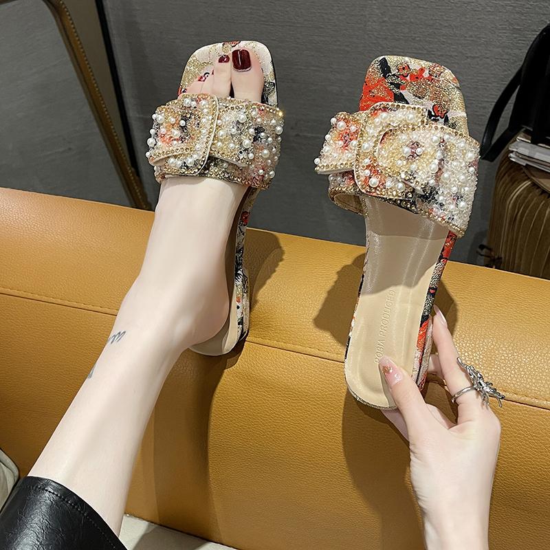 Women Shoes Slippers for Women New Style Luxury Pearl Rhinestone Chunky Heel Slippers Summer Womens Shoes Butterfly-knot Sandals