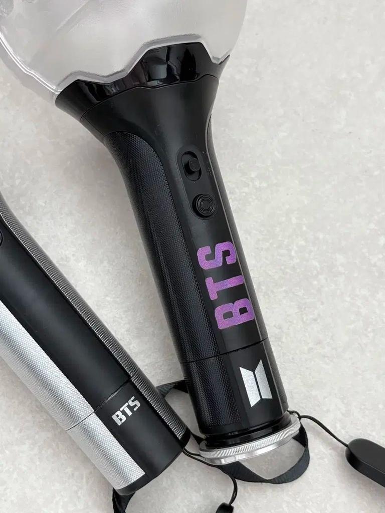 [USED] BTS (Bangtan Boys) BTS ARMY BOMB 2 3 Bulk Sale