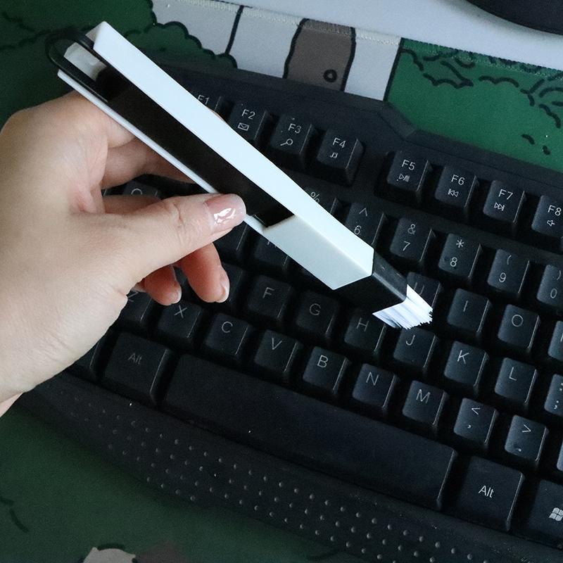 

Многофункциональная щетка для чистки окон компьютера, канавка для окон, очиститель клавиатуры, уголок, лопата для пыли, очиститель оконных дорожек чёрный