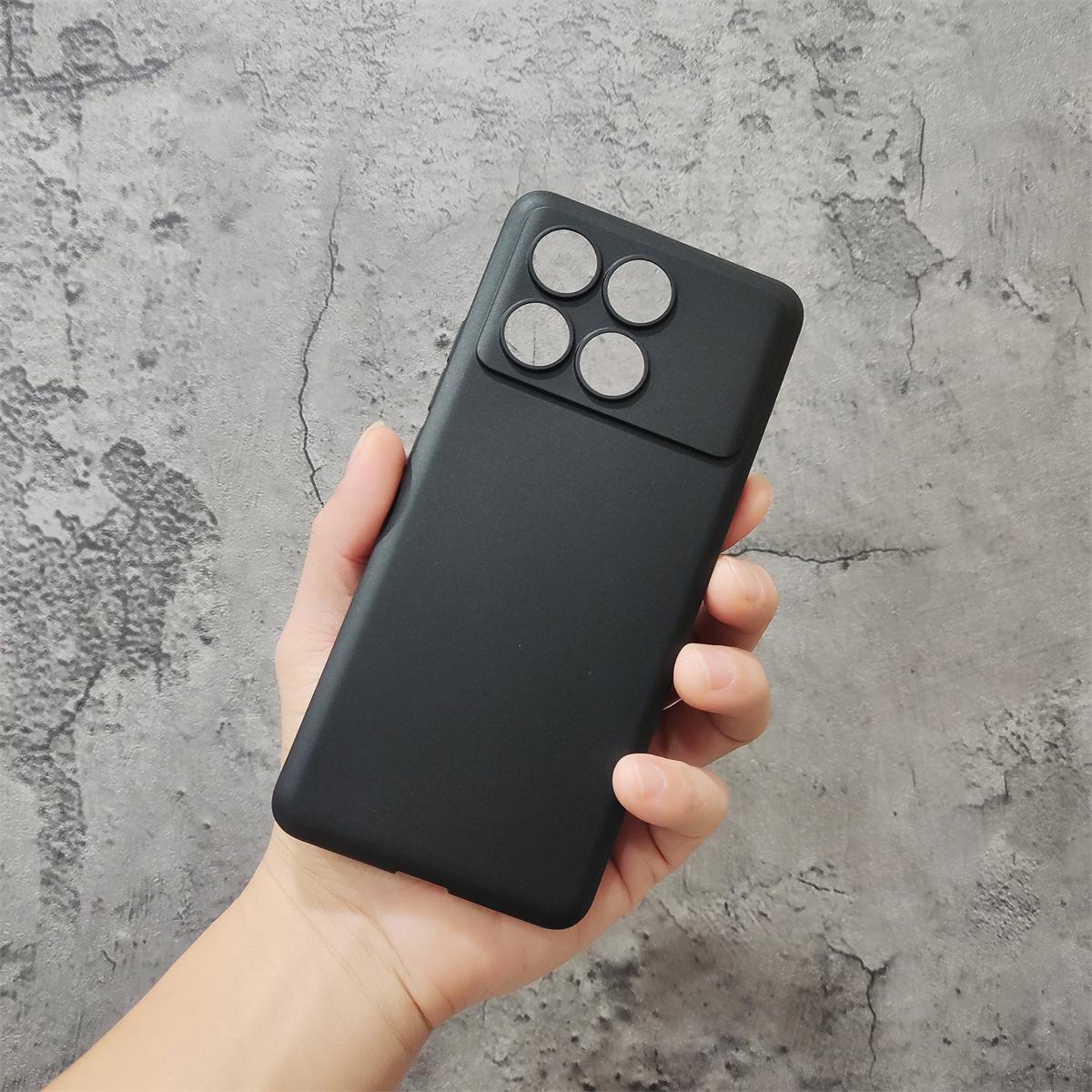 

K70 Extreme Edition — ультратонкий нежелтеющий матовый жесткий полипропиленовый чехол для Redmi K70 Pro. Redmi K70 Ultra Edition