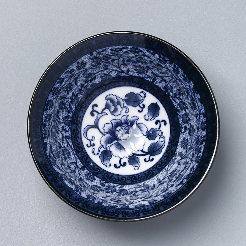 

Чаша для чая из фарфора цвета селадон