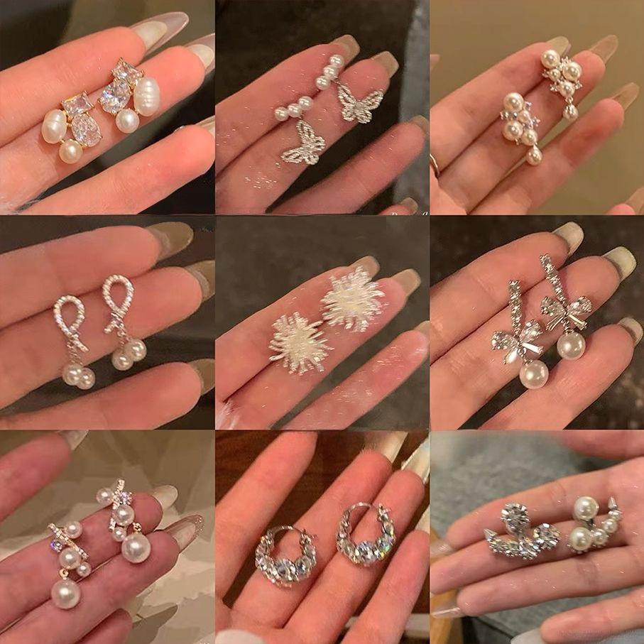 Silver Needle Zircon Flower Pearl Stud Earrings Exquisite Light Luxury High-end Earrings Niche White Versatile Earrings