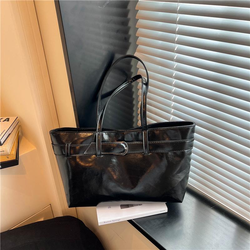Korean-style Casual Trendy Retro Business Casual Light Shoulder Bag with An Underarm Strap чёрный