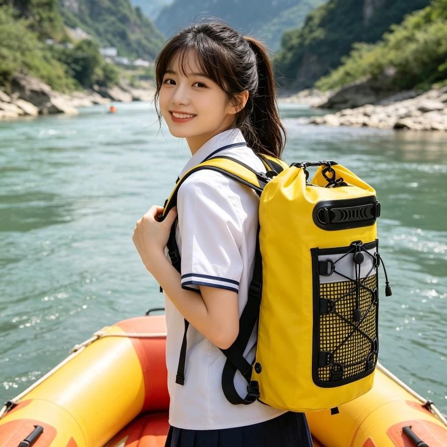 Waterproof Reflective PVC Dry Bag for Camping, Beach, and Swimming