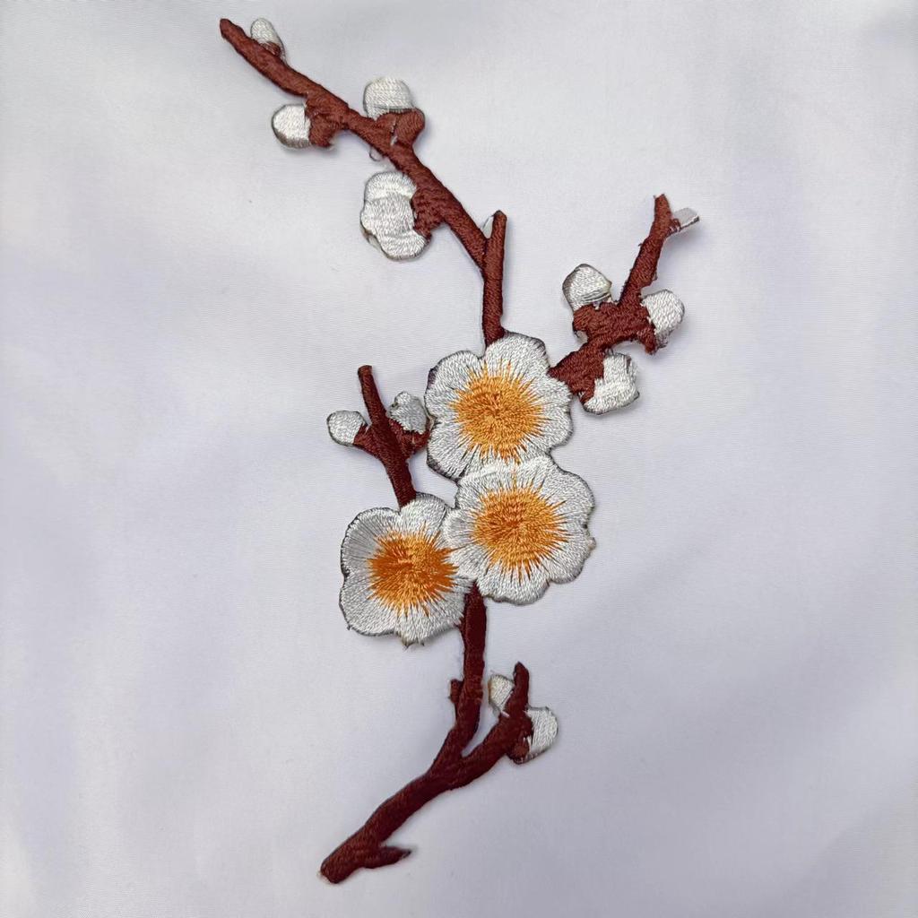 Plum Blossom Velcro Embroidered Patch for DIY Clothing & Accessories