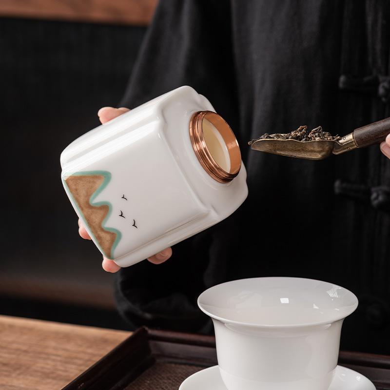 Suet jade keramisk teburk i aluminiumlegering förseglad burk hushålls Pu'er vitt te lös teburk av hög kvalitet
