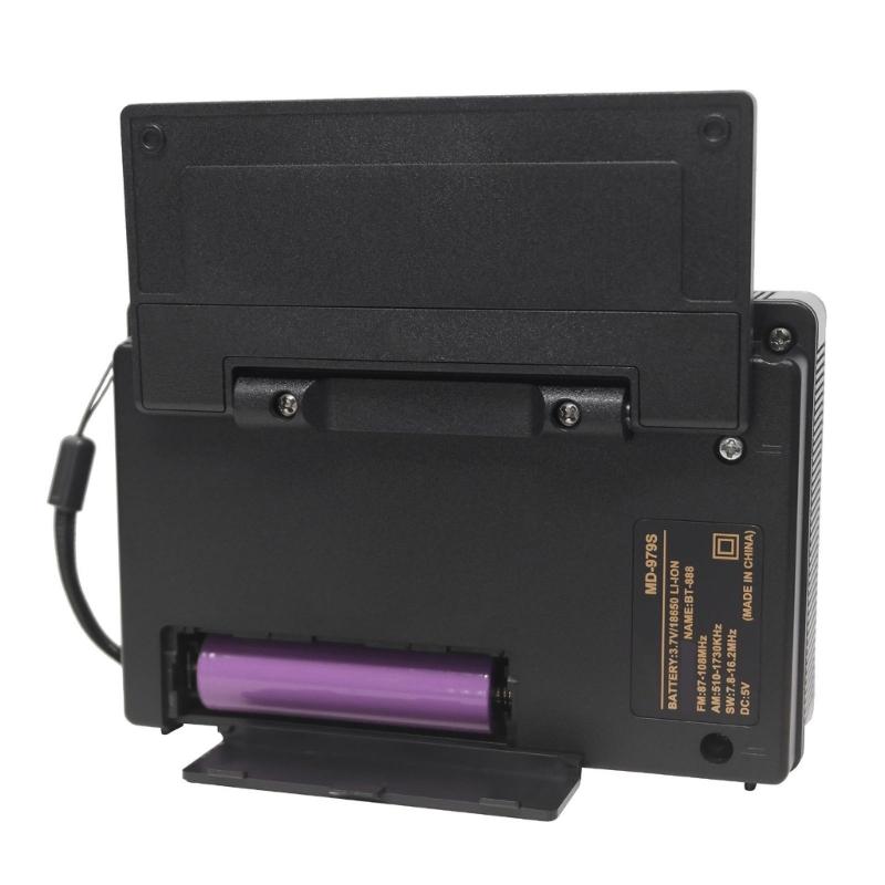 Compactly Solar Operated Multiband Radio With Rechargeable Battery And Global Voltages Compatibility