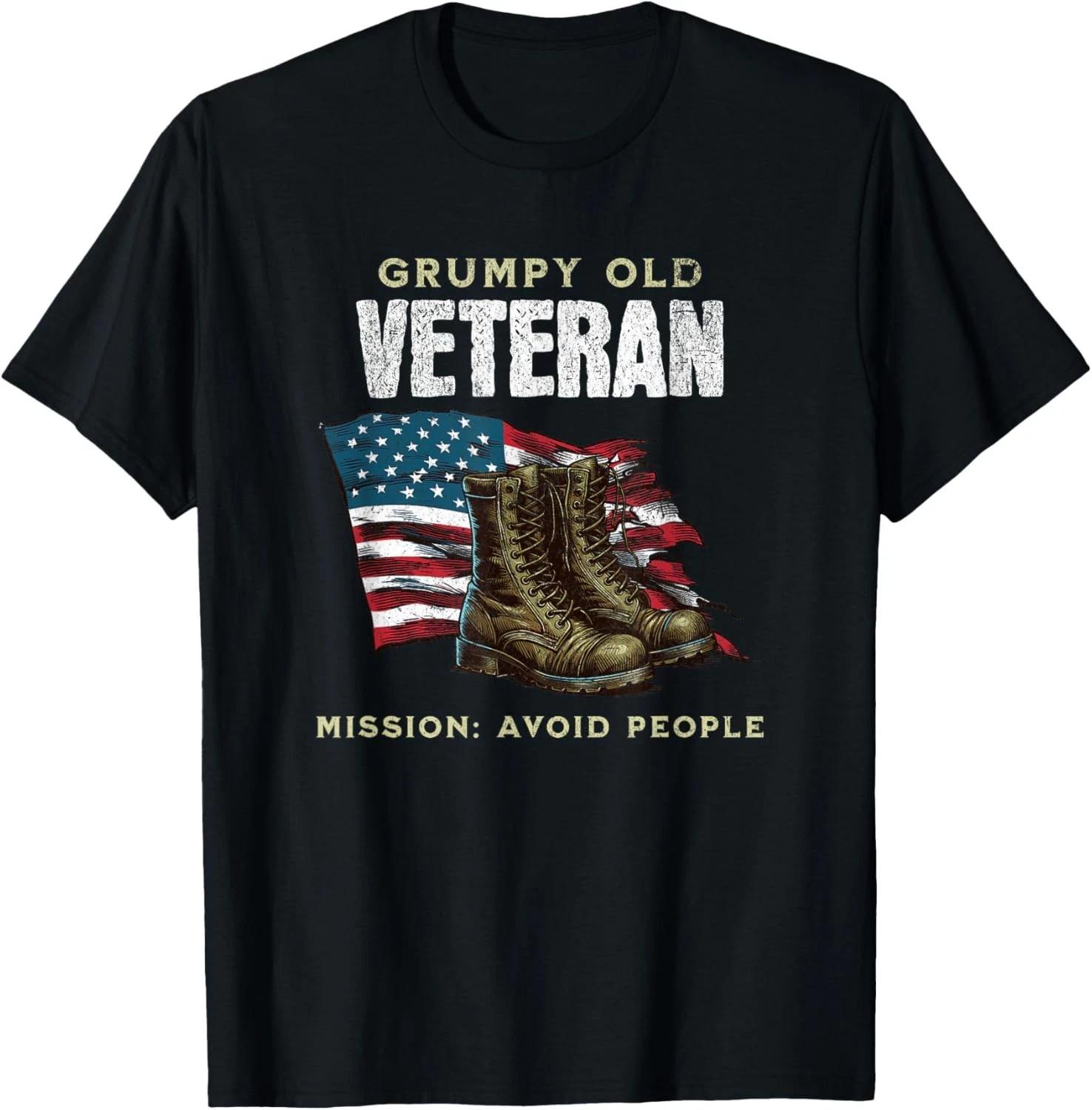 

Funny Grumpy Old Vet for Military w/American Flag and Boots Gift Unisex T-Shirt L