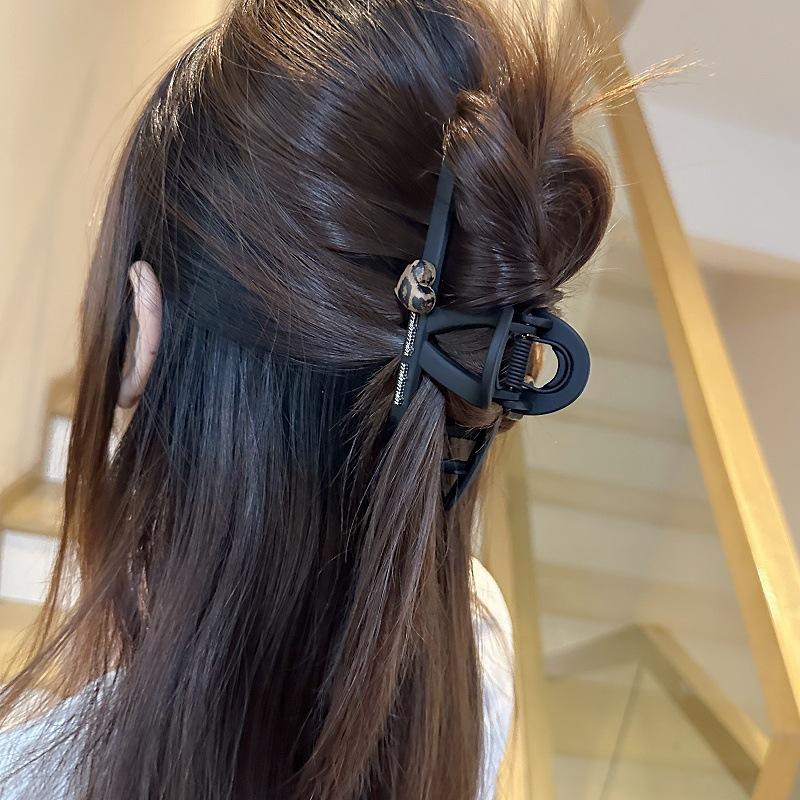 Koreanischer Neuer Stil High-End Vielseitig Matte Textur Leopardenmuster Herz Stern Haarspange, Große Größe für Frauen