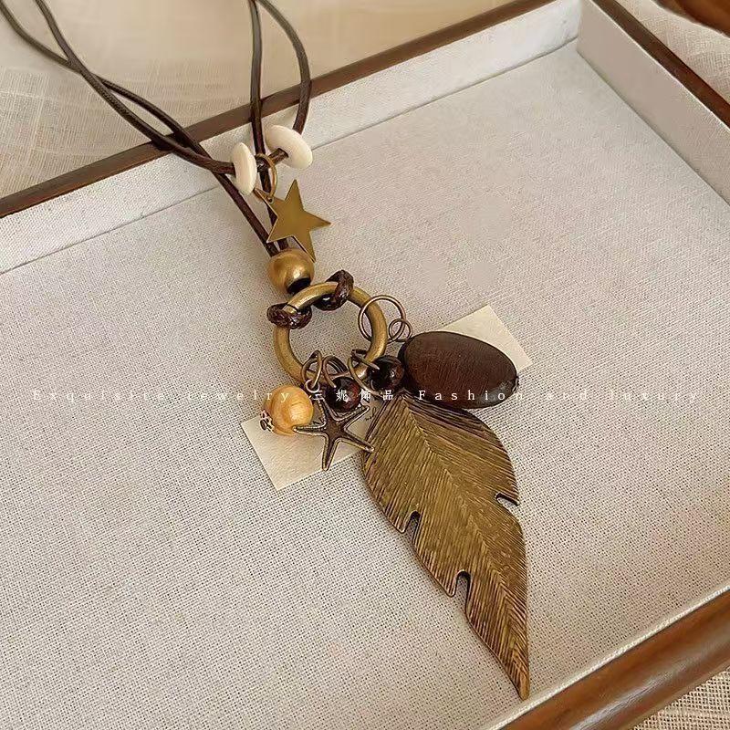 New Chinoiserie Zen Long Feather Necklace Women's Retro Ethnic Style Stacked Sweater Chain