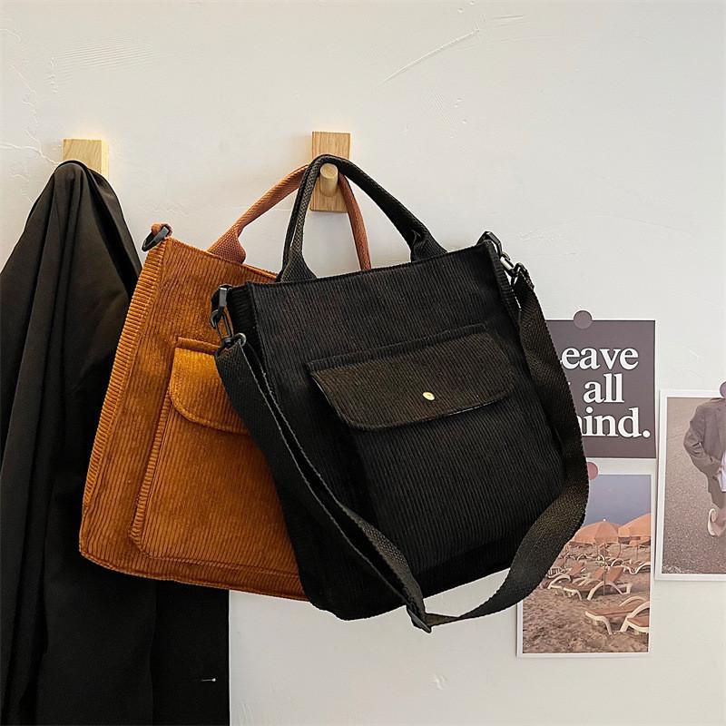 Minimalist Japanese Style Canvas Shoulder Bag For College Students With Zipper Closure