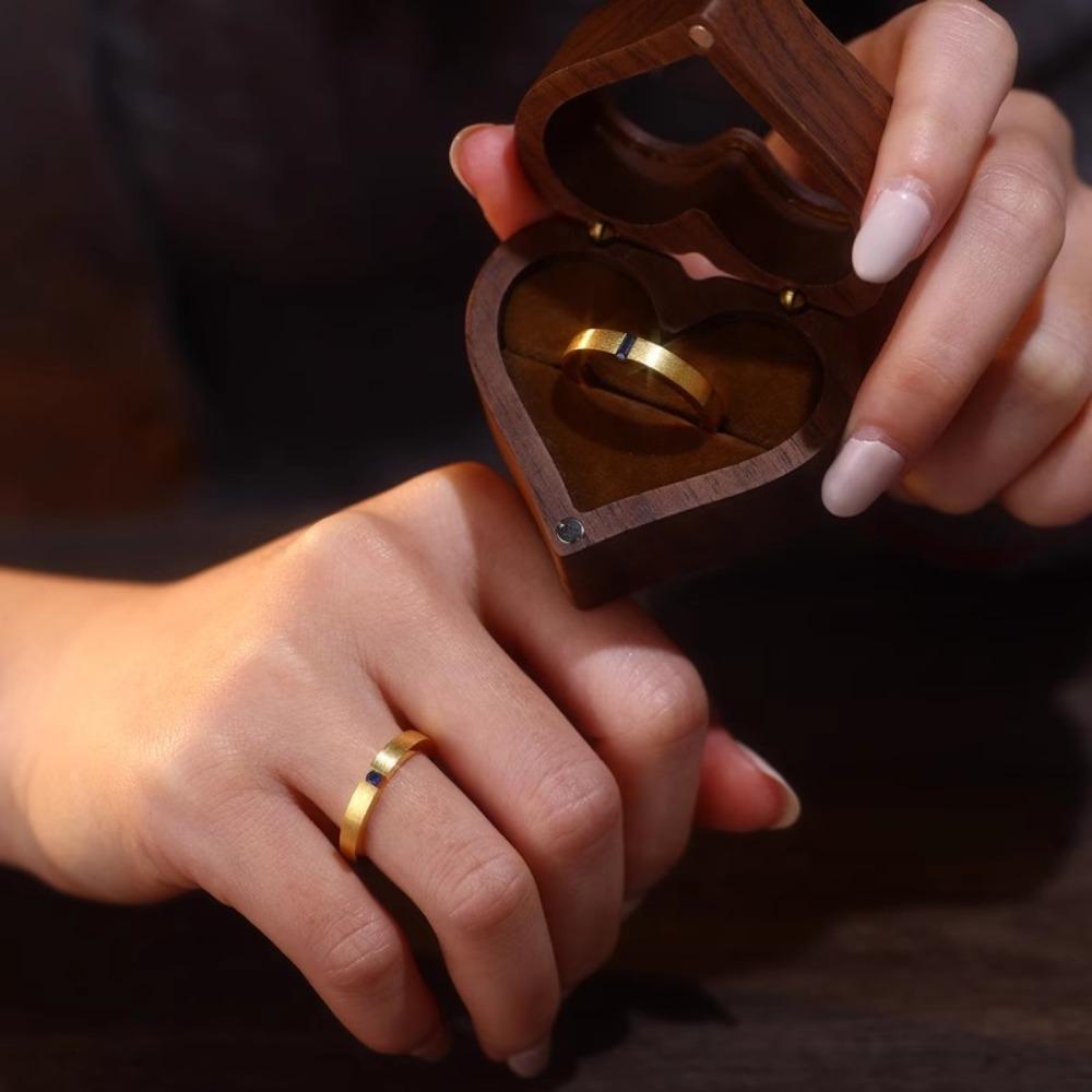1/2 Slots Walnut Wood Rings Box Wedding Rings Bearer Box Multi-function Heart Rings Holder Gifts
