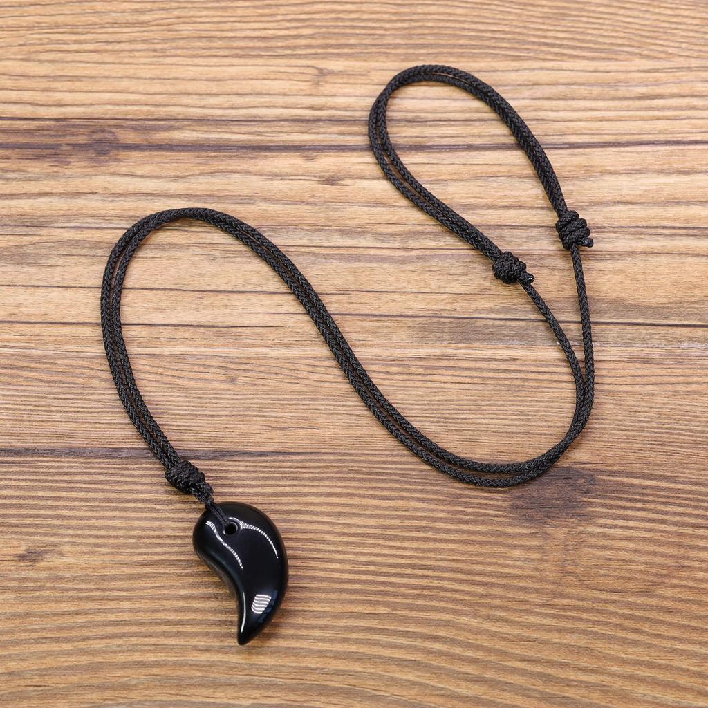 Obsidian Magatama Amulet Necklace [Koai] (Unisex)