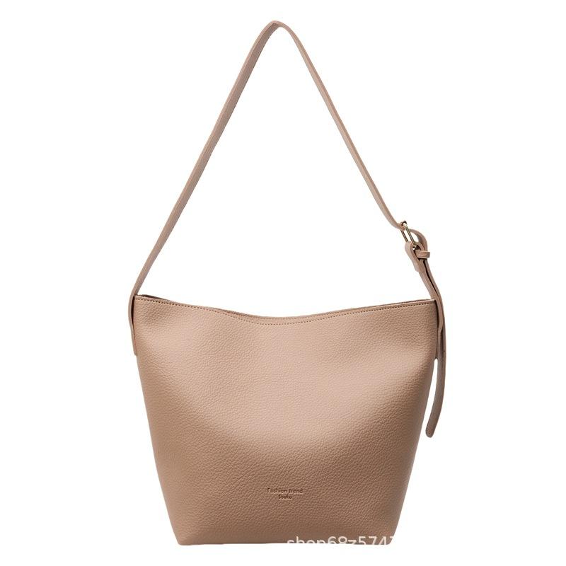 Retro Casual Bucket Bag Women's 2025 New Simple Fashion Shoulder Bag Fashion Sense Simple Commuter Crossbody Bag