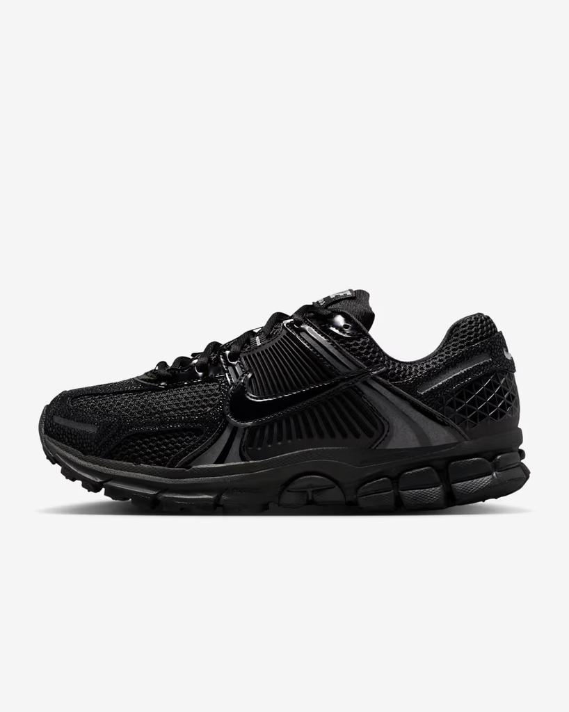 II6236-001 Nike Zoom Vomero 5 Black (Women's)