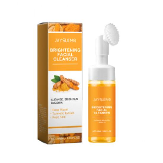 Jaysuing cleans facial oil, moisturizes the skin, and leaves it non-tight and hydrated