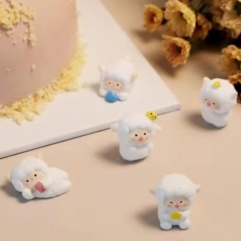 New Product In Stock Cute Mini Lamb Figurine Desktop Ornament Computer Display Screen Decoration Holiday Surprise Gift For Girls