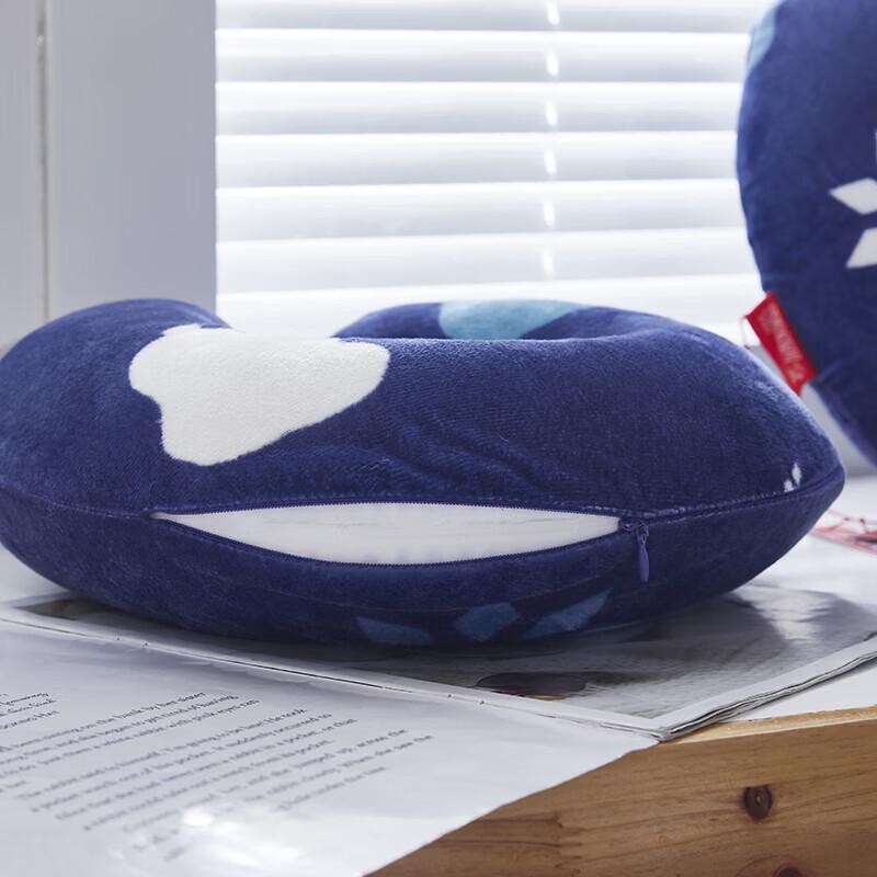 Snoopy Travel U-Shaped Neck Pillow
