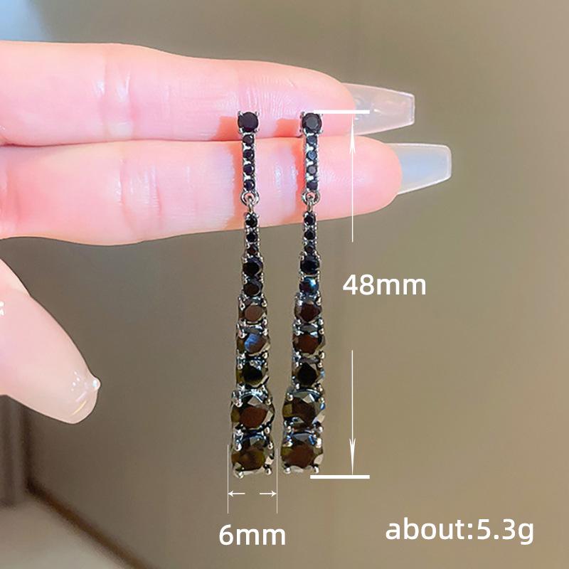 Cao Shi Elegant European & American High-End Statement Long Earrings