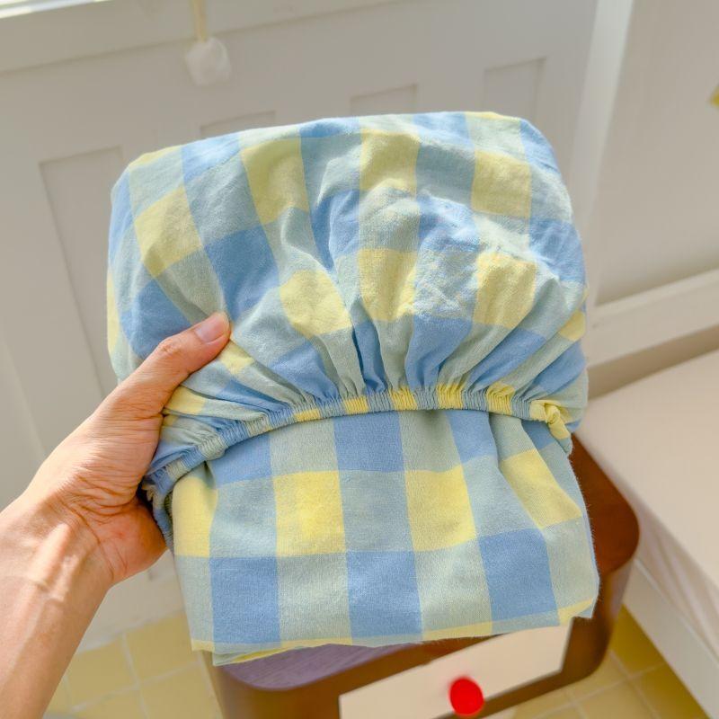 Japanese Style Washed Cotton Checkered Bed Sheet Three Piece Set, Fully Wrapped Bed Sheet, Non Slip Single Piece, Simmons