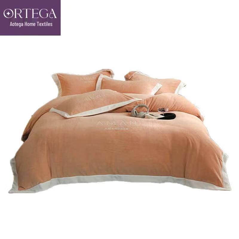 Ortega Amman Warm Bedding Set