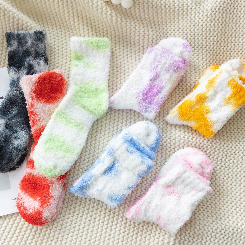 5/10 Pairs Comfortable Casual and Versatile Autumn Winter Solid Color Coral Velvet Socks Thickened Warm Floor Towel Socks Unisex Mid Calf Socks