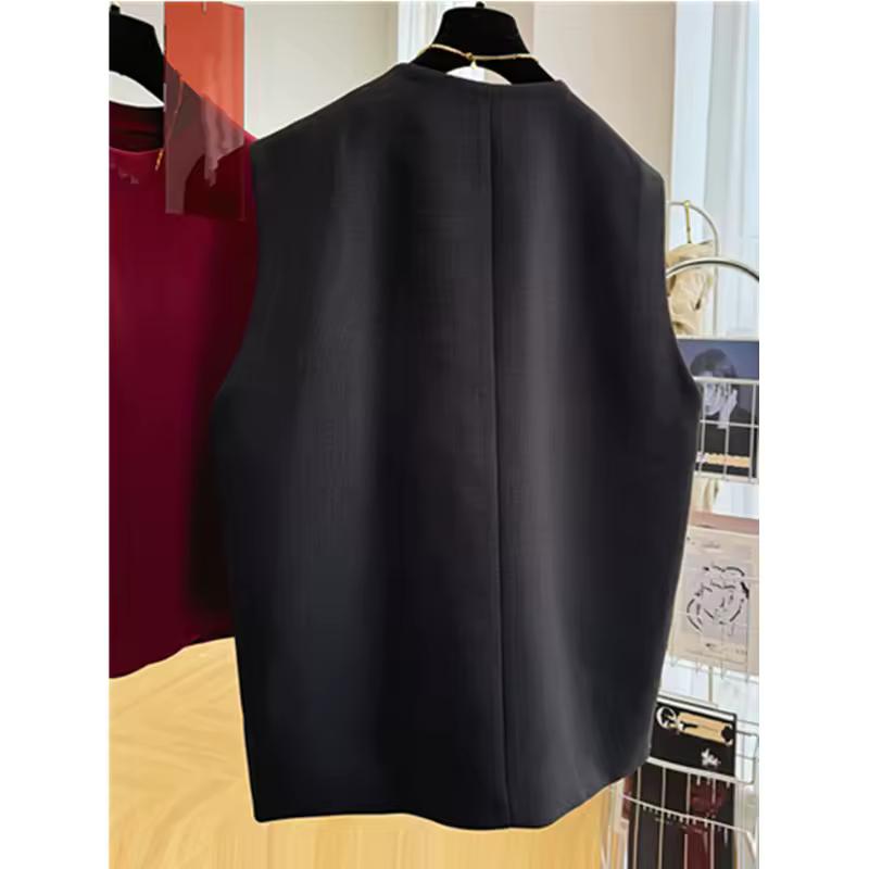Women's Spring/Fall Blazer Vest: Solid-Color, Minimalist Design with Pockets and Buttons