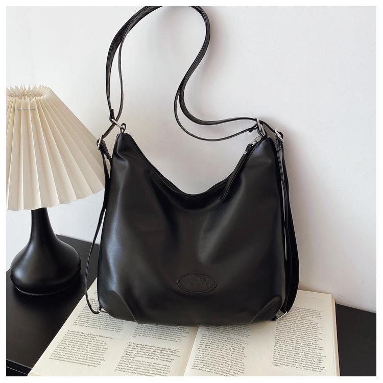 Korean Style Large Capacity Women's Tote Bag - 2024 Summer Trend, Versatile Chain Strap, Shoulder and Crossbody Option