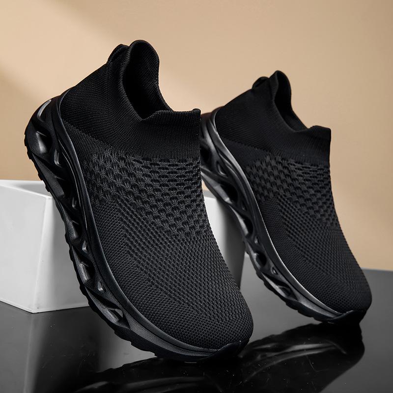 One Pedal Large Size Fly-Woven Shoes 45 Size Lazy Shoes 46 Black Soft-Soled Fly-Woven Socks Shoes Men'S Single Casual Shoes