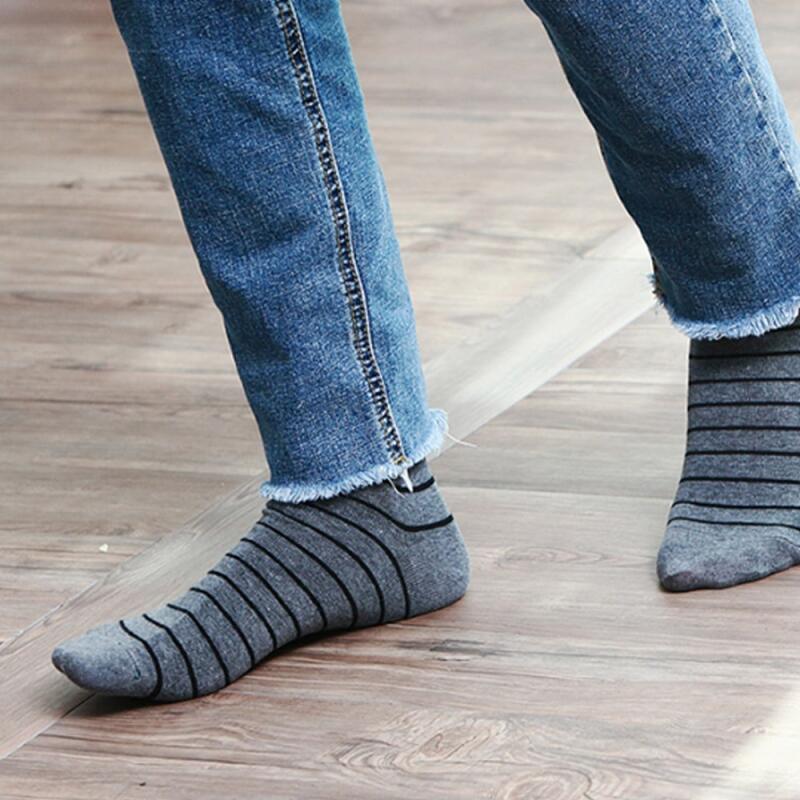 Domestic 28 Men's and Women's Daily Striped Mid-Calf Socks 4-Pair Set