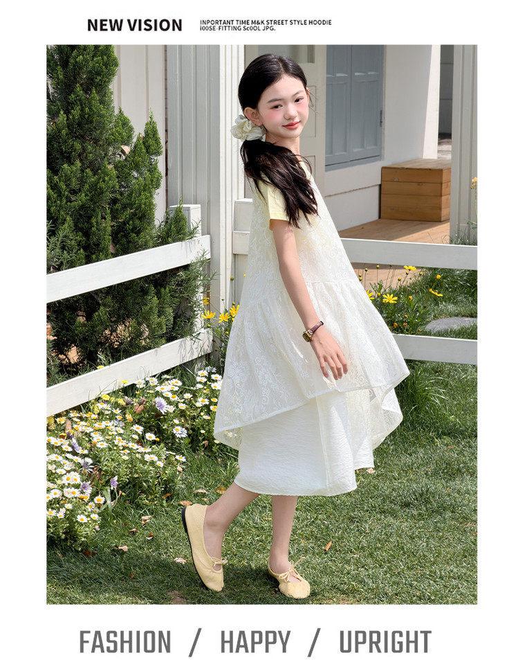 Koreanischer Stil Spitzen Sommer Zweiteiler Kleid mit unregelmäßigem Patchwork - Schichtendesign Midi