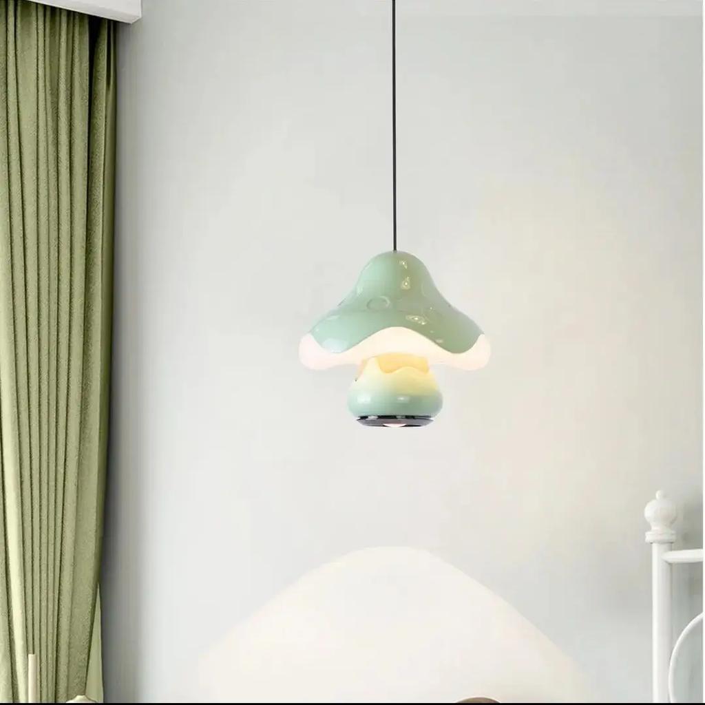 Cream wind children's room small chandelier touch atmosphere Bedroom bedside table simple fashion hanging wire lamps.