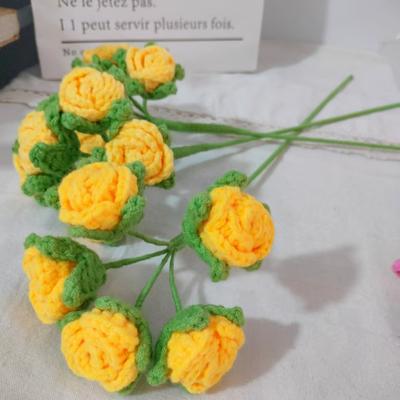 Cute Hand-knitted Rose Bouquet Homemade Finished Crochet Artificial Flowers DIY Craft Woven Plants Branch Valentine's Day