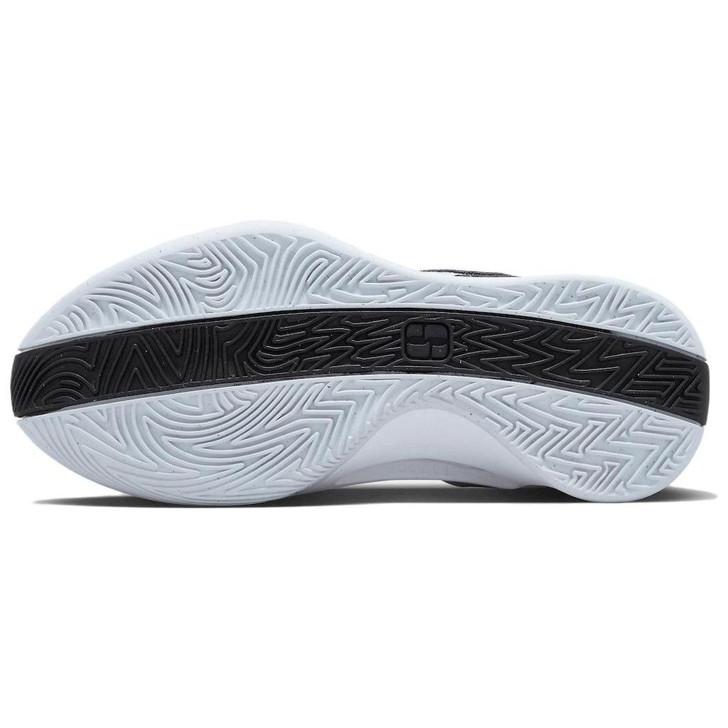 Nike Жіночі кросівки Sabrina 1 Magnetic White Black Football-Grey FQ3381-103