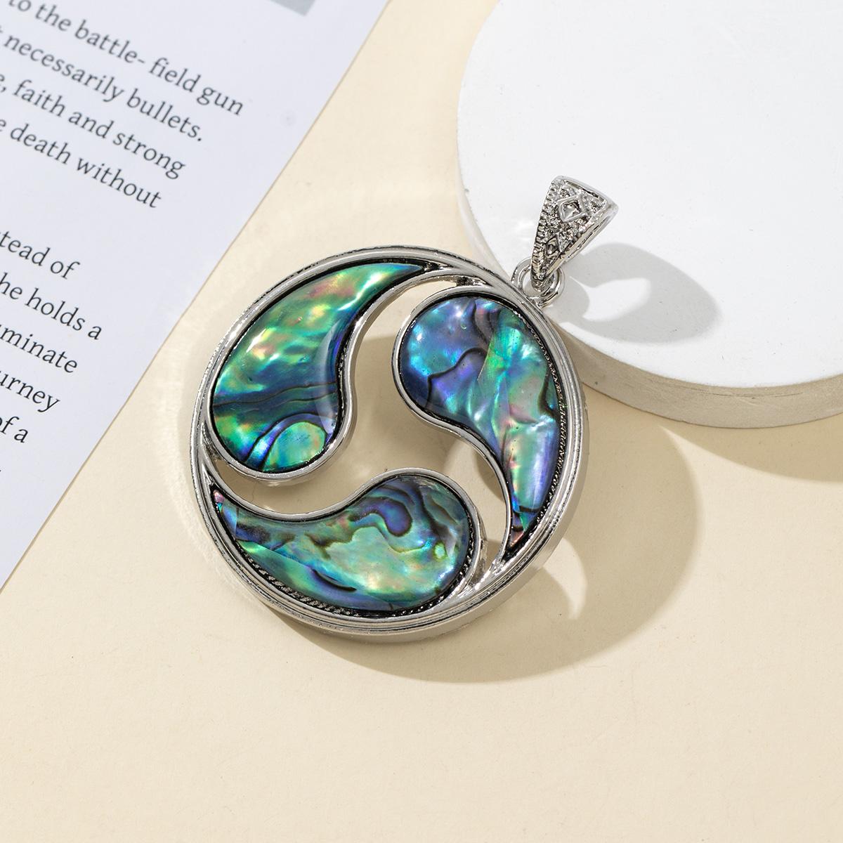 

1 шт., ожерелье с подвеской в виде рыбы Инь-Ян из натуральной ракушки - духовные украшения ручной работы для равновесия и гармонии, подвески в стиле бохо своими руками, подарок для женщин и мужчин 1Pc/43×43mm