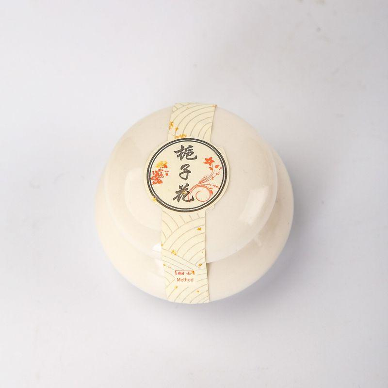 

Traditional Incense Balm with Agarwood, Sandalwood, Rose, Jasmine, Freesia, Ambergris, and Pear; Solid Balm with a High-End Feel for Women s Fragrance Gardenia (10g)