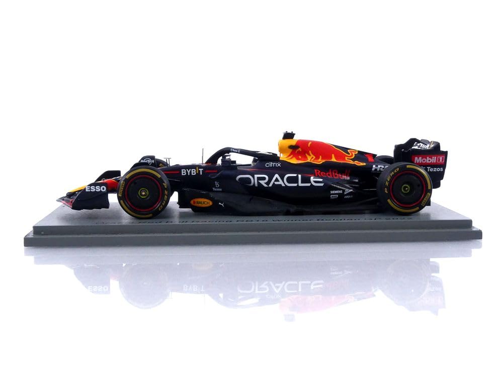 Spark Oracle Red Bull Racing RB18 2022 F1 Belgian GP Winner Verstappen S8547 1/43 #1 M.