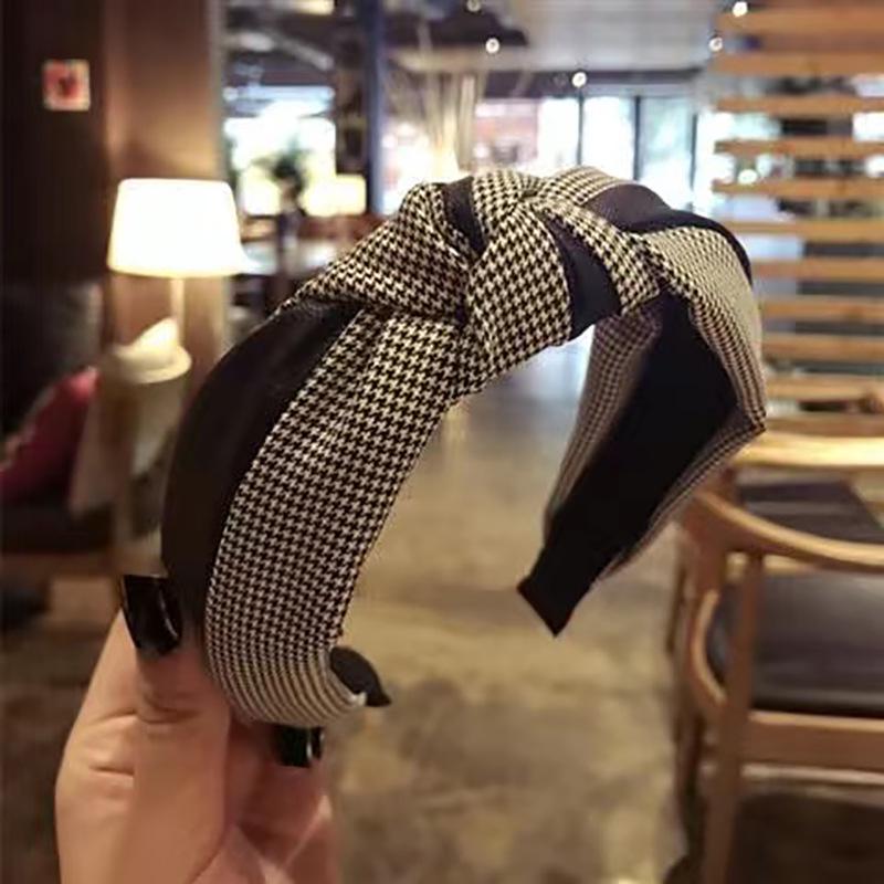 Korean Knot Headband: PU Leather Twill Hair Accessory for Face Wash