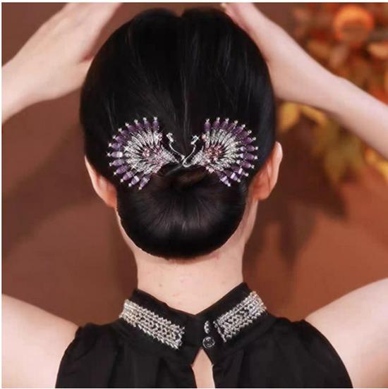 Aesthetic Butterfly Metal Hair Clip: Women's Small Claw for Side Bangs & Broken Hair, Stylish Hairpin