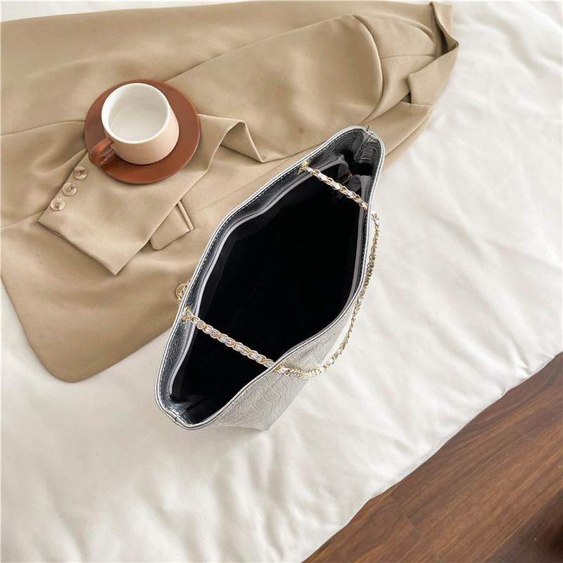 Fashion Imitation Crocodile Pattern PU Women's Shoulder Bag New Versatile Large Capacity Tote Bag High-quality Women's Bag