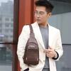 1 Stück Neue Brusttasche Herren Lässige Mode Weiches Leder Schulter Messenger Bag Student Reise Trendige Marke Brust Schräg Rucksack